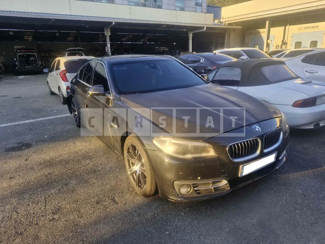 Photo 2 of 9: 2016 BMW 520d, VIN WBA5E5105GG208635 — Korean insurance auction