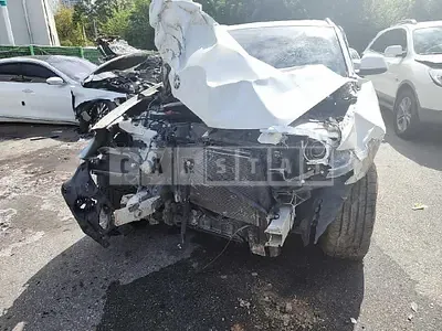 Photo 1 of 72: 2015 BMW X4 xDrive20d, VIN WBAXX1107F0L90681 — Korean insurance auction