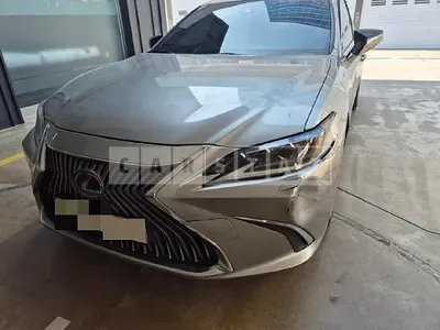 Photo 1 of 29: 2019 Lexus ES300h — Korean insurance auction