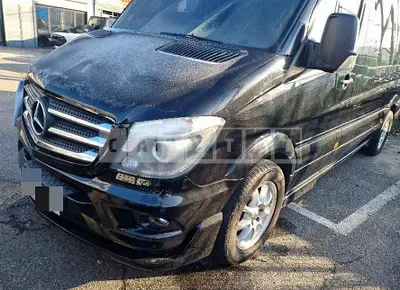 Photo 1 of 33: 2017 Mercedes-Benz Wise Auto Sprinter 319KB — Korean insurance auction