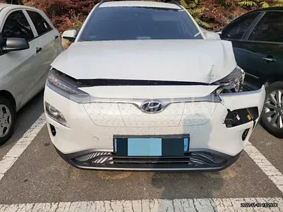 Photo 1 of 10: 2019 Hyundai Kona, VIN KMHK4815GKU422927 — Korean insurance auction