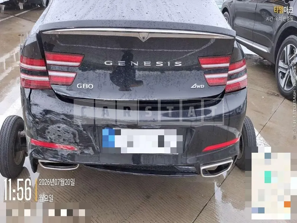 Photo 2 of 40: 2023 Genesis G80 AWD — Korean insurance auction