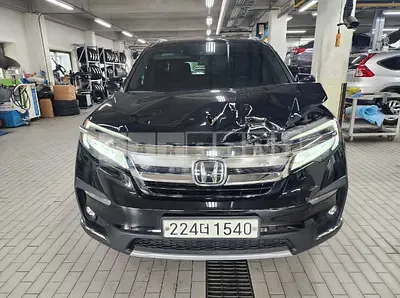Photo 1 of 21: 2019 Honda Pilot, VIN 5FNYF6860KB200927 — Korean insurance auction