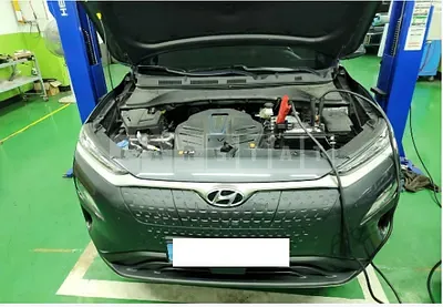 Photo 1 of 26: 2019 Hyundai Kona Electric — Korean insurance auction