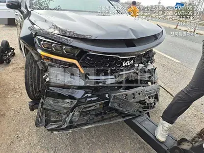 Photo 1 of 21: 2023 Kia Sorento — Korean insurance auction