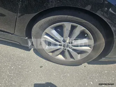 Photo 1 of 1: 2015 Kia (parts) Carnival High Limousine Wheel — Korean insurance auction