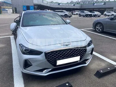 Photo 1 of 12: 2019 Genesis G70, VIN KMTG541EDKU029956 — Korean insurance auction