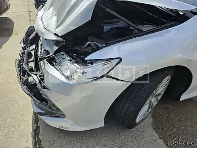 Photo 1 of 31: 2018 Toyota Camry, VIN JTNB11HK3J3073361 — Korean insurance auction