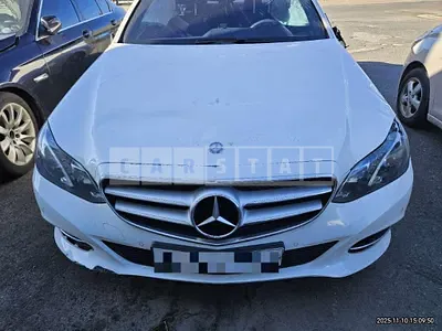 Photo 1 of 57: 2016 Mercedes-Benz E200 — Korean insurance auction