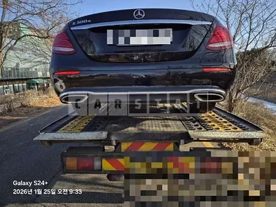 Photo 1 of 4: 2019 Mercedes-Benz E 300 e — Korean insurance auction