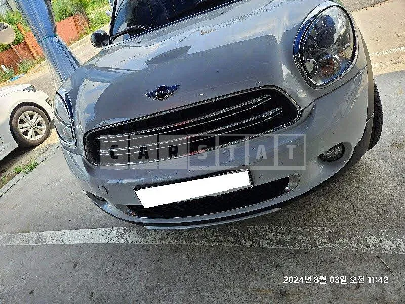 Photo 2 of 25: 2016 MINI Cooper D Countryman ALL4 Park Lane-Ed, VIN WMWXD5105GWU10098 — Korean insurance auction