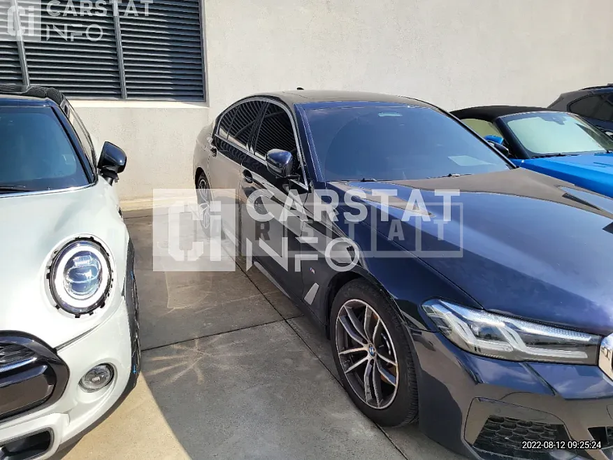 Photo 2 of 8: 2020 BMW Calm 523d xDrive — Korean insurance auction