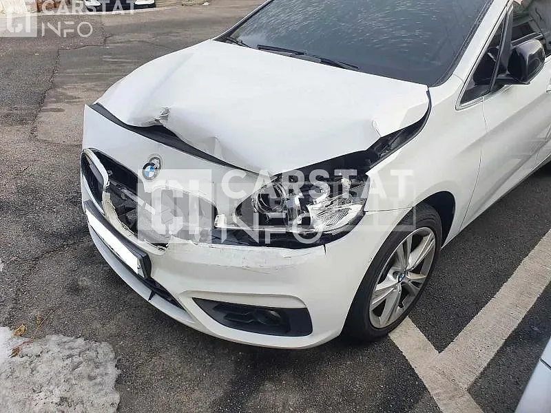 Photo 2 of 11: 2015 BMW Active Tour, VIN WBA2C1107GV483758 — Korean insurance auction