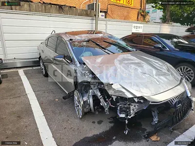 2021 lexus /lexus es300h