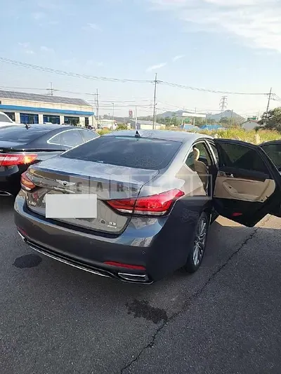 Photo 1 of 37: 2018 Genesis G80 3.3 — Korean insurance auction