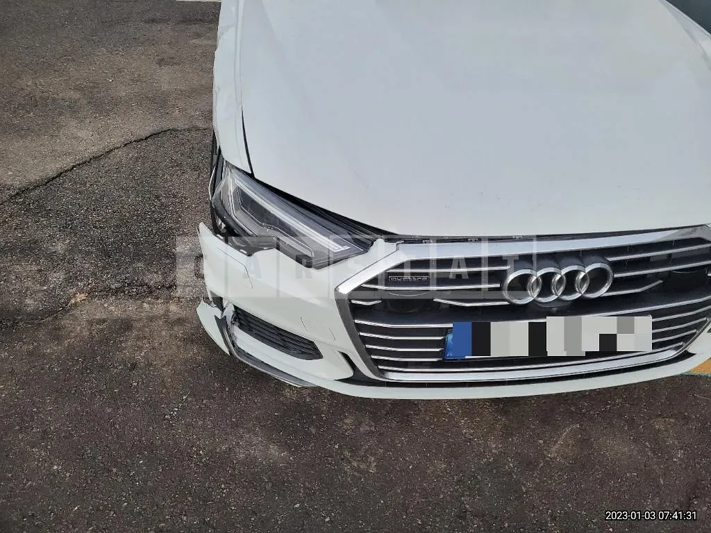 Photo 2 of 23: 2022 Audi A6 45 TFSI quattro — Korean insurance auction