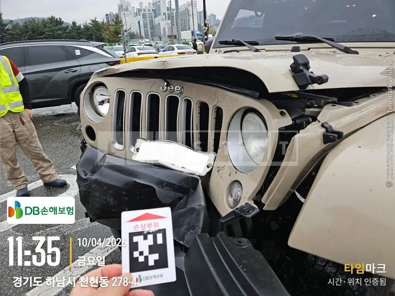 Photo 2 of 9: 2016 Jeep Ziplanger 3.6 Sahara, VIN 1C4HJWEG9GL313176 — Korean insurance auction