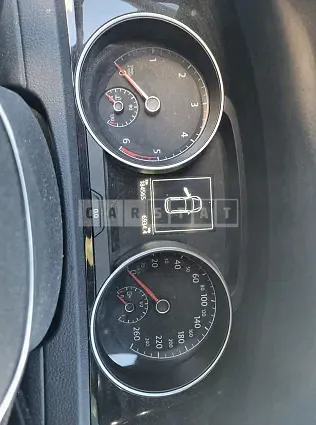 Photo 2 of 11: 2016 Volkswagen Golf 2.0 TDI BMT, VIN WVWZZZAUZGW045638 — Korean insurance auction