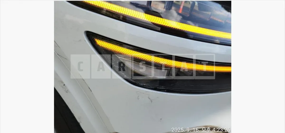 Photo 2 of 2: 2024 Genesis (parts) GV70 Headlamp — Korean insurance auction