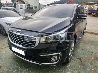 Photo 1 of 12: 2018 Kia Carnival, VIN KNAMC81ABJS434290 — Korean insurance auction