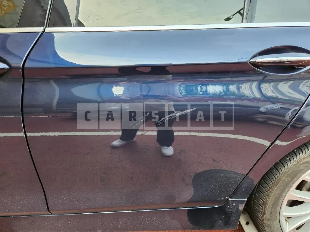 Photo 2 of 36: 2015 BMW 528i, VIN WBA5A5109FG175536 — Korean insurance auction