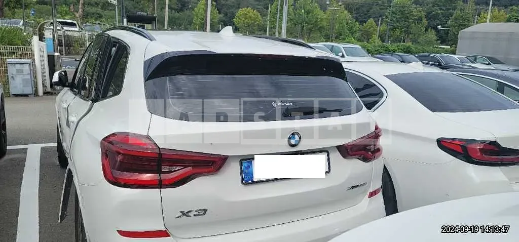 Photo 2 of 29: 2021 BMW X3 xDrive 20i — Korean insurance auction
