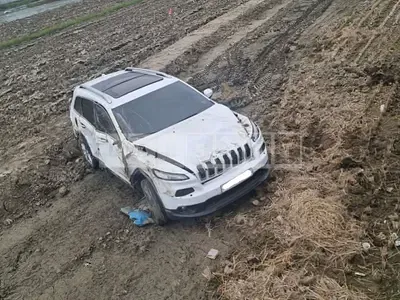 Photo 1 of 17: 2016 Jeep Zip Cherokee 2.2, VIN 1C4PJMCU7GW101240 — Korean insurance auction