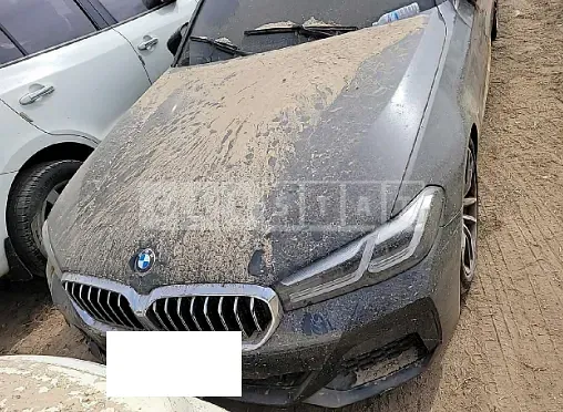 Photo 2 of 8: 2021 BMW 520i, VIN WBA11BH09MCG22182 — Korean insurance auction
