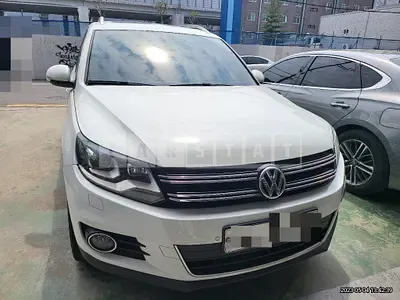 Photo 1 of 45: 2014 Volkswagen Tiguan 2.0 TDI Blue Motion — Korean insurance auction