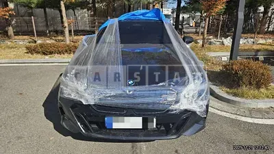 Photo 1 of 37: 2024 BMW 530e — Korean insurance auction