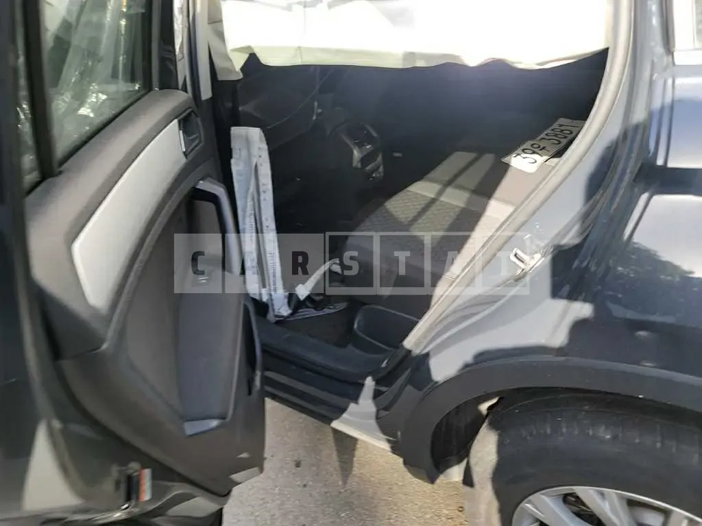 Photo 2 of 16: 2018 Volkswagen Tiguan 2.0 TDI, VIN WVGZZZ5NZJW919952 — Korean insurance auction