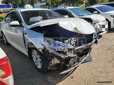 Photo 1 of 8: 2016 Kia K5 2.0 LPG, VIN KNAGU416BGA102578 — Korean insurance auction