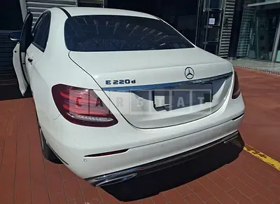 Photo 1 of 22: 2016 Mercedes-Benz E220 d — Korean insurance auction