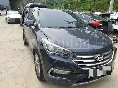 Photo 1 of 16: 2016 Hyundai Santa Fe DM — Korean insurance auction