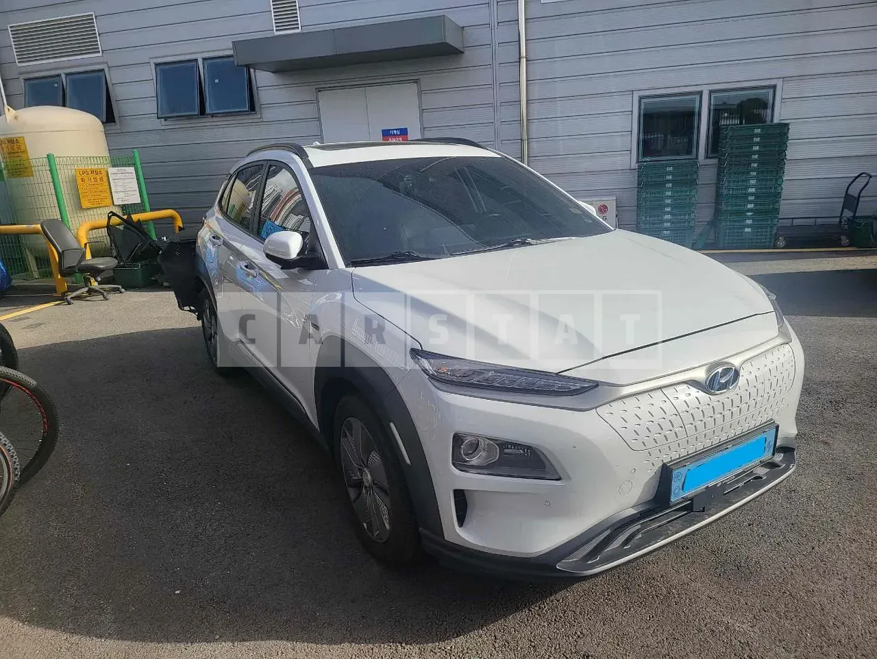 Photo 2 of 26: 2020 Hyundai Kona Electric, VIN KMHK381GFLU069553 — Korean insurance auction