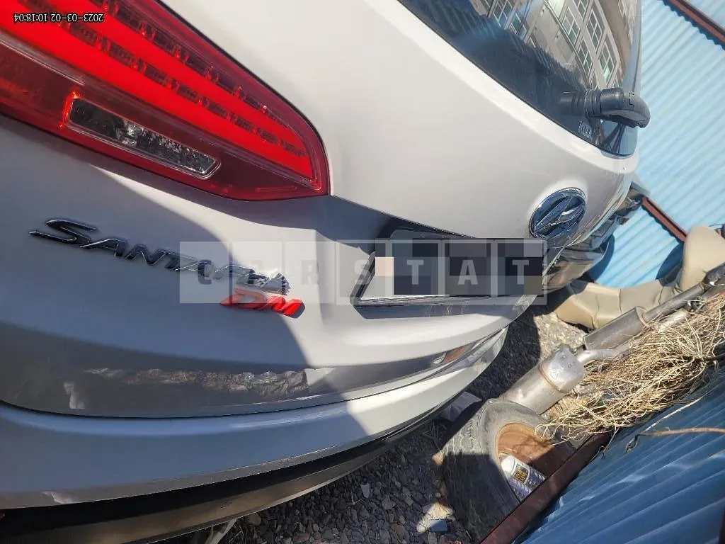 Photo 2 of 20: 2014 Hyundai Santa Fe, VIN KMHSW81UBFU360236 — Korean insurance auction