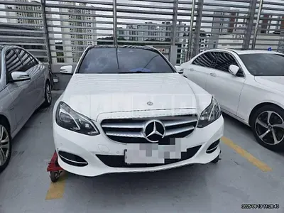 Photo 1 of 12: 2015 Mercedes-Benz E250 BlueTec 4Matic — Korean insurance auction