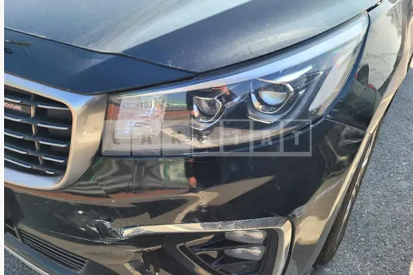 Photo 2 of 18: 2019 Kia Carnival High Limousine, VIN KNAME81ABKS496396 — Korean insurance auction