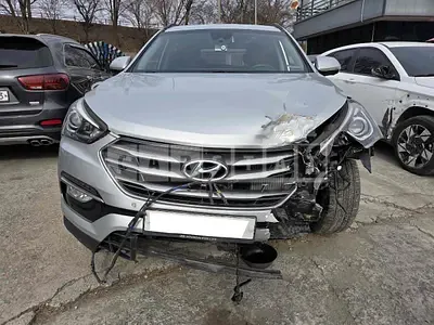 Photo 1 of 11: 2016 Hyundai Santa Fe, VIN KMHSW81XDGU677983 — Korean insurance auction