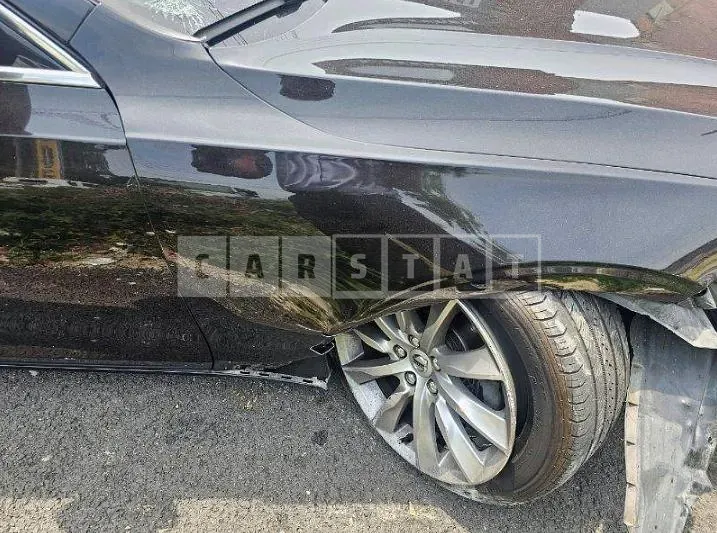 Photo 2 of 11: 2018 Volvo S90D4, VIN YV1PSA8ADJ1036747 — Korean insurance auction