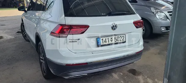 Photo 2 of 13: 2021 Volkswagen Tiguan Allspace 2.0TDI, VIN WVGZZZ5NZLM176390 — Korean insurance auction