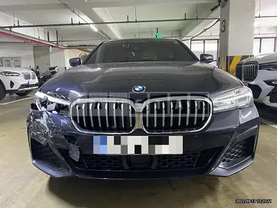 Photo 1 of 14: 2021 BMW 530i xDrive — Korean insurance auction