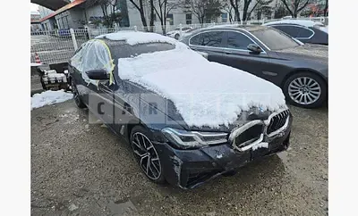 Photo 1 of 35: 2022 BMW 530i xDrive — Korean insurance auction