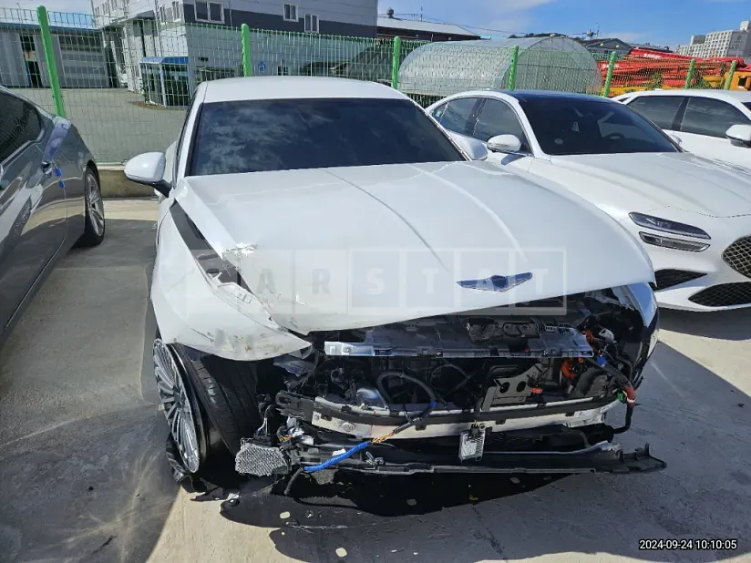 Photo 2 of 15: 2023 Genesis G80 EV — Korean insurance auction