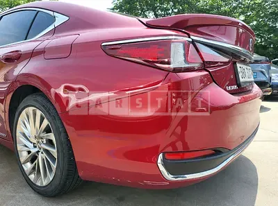 Photo 1 of 9: 2019 Lexus ES300h — Korean insurance auction