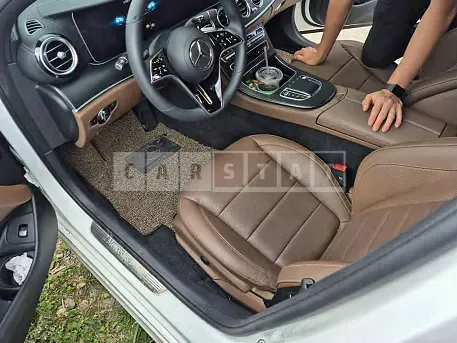 Photo 2 of 12: 2023 Mercedes-Benz E250 — Korean insurance auction