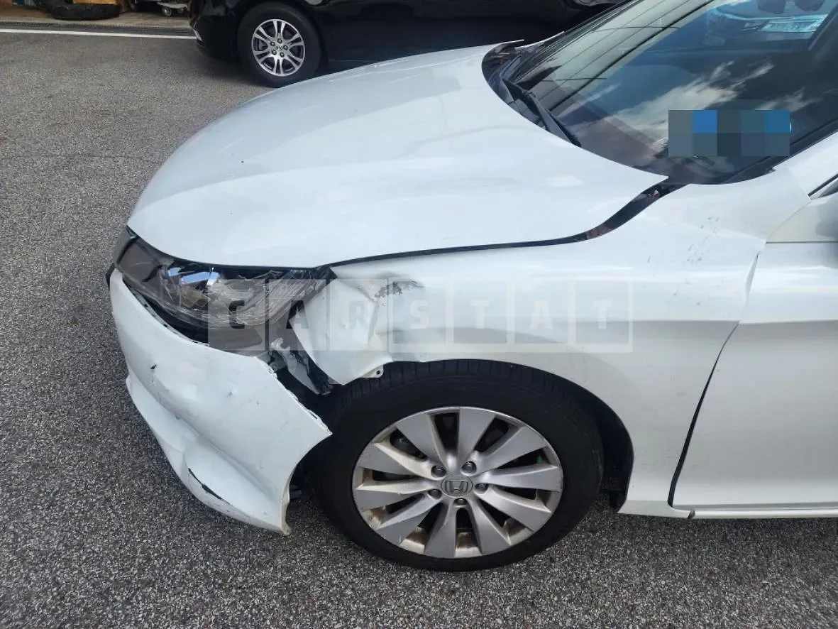 Photo 2 of 15: 2014 Honda Accord 2.4 — Korean insurance auction