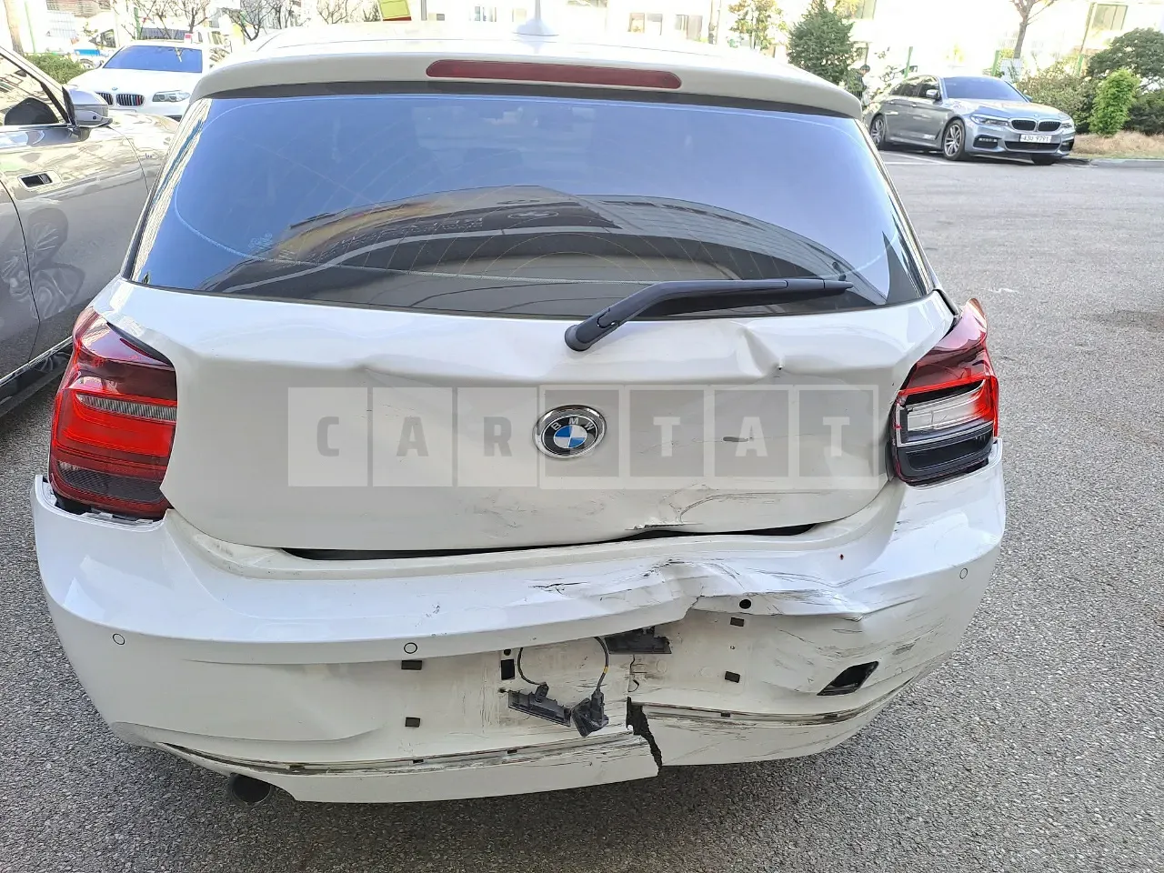 Photo 2 of 7: 2015 BMW 118d — Korean insurance auction