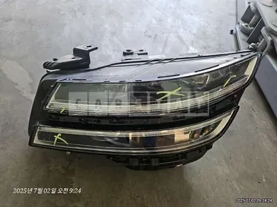 Photo 1 of 2: 2021 Genesis (parts) G80 Headlamp — Korean insurance auction