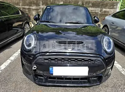Photo 1 of 33: 2022 MINI Cooper S — Korean insurance auction